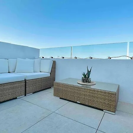 Grand Harbour Views Lejlighed