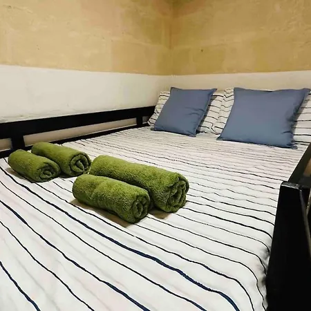 Grand Harbour Views * Valletta