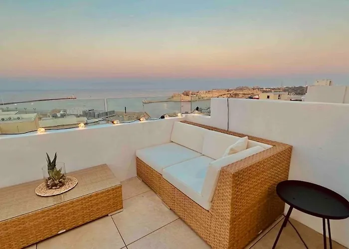 Grand Harbour Views Valletta